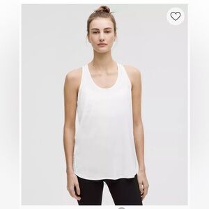 NWT Lululemon Essential Tank Pleated Size 10